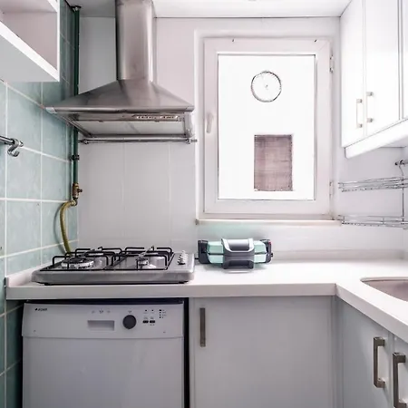 Magnificent Sea View Flat 5 Min To Istiklal Square